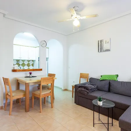 Lovely In With Kitchen Apartment